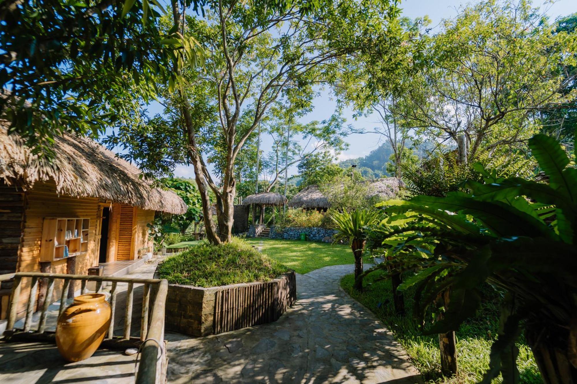 Ha Giang Xanh Retreat - Trekking, Tour, Motorbike Rental Eksteriør bilde