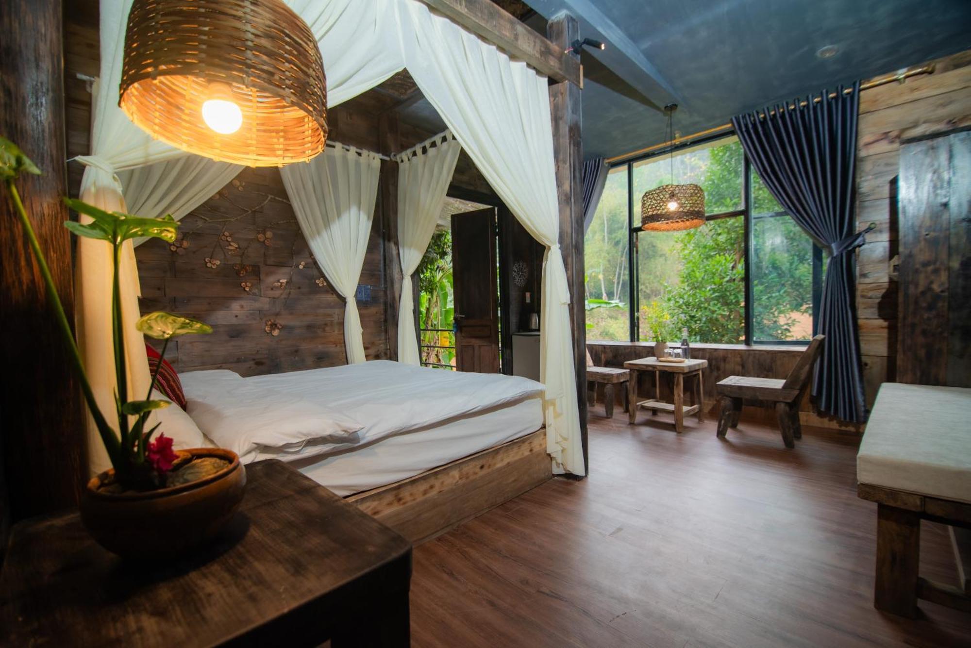 Ha Giang Xanh Retreat - Trekking, Tour, Motorbike Rental Eksteriør bilde
